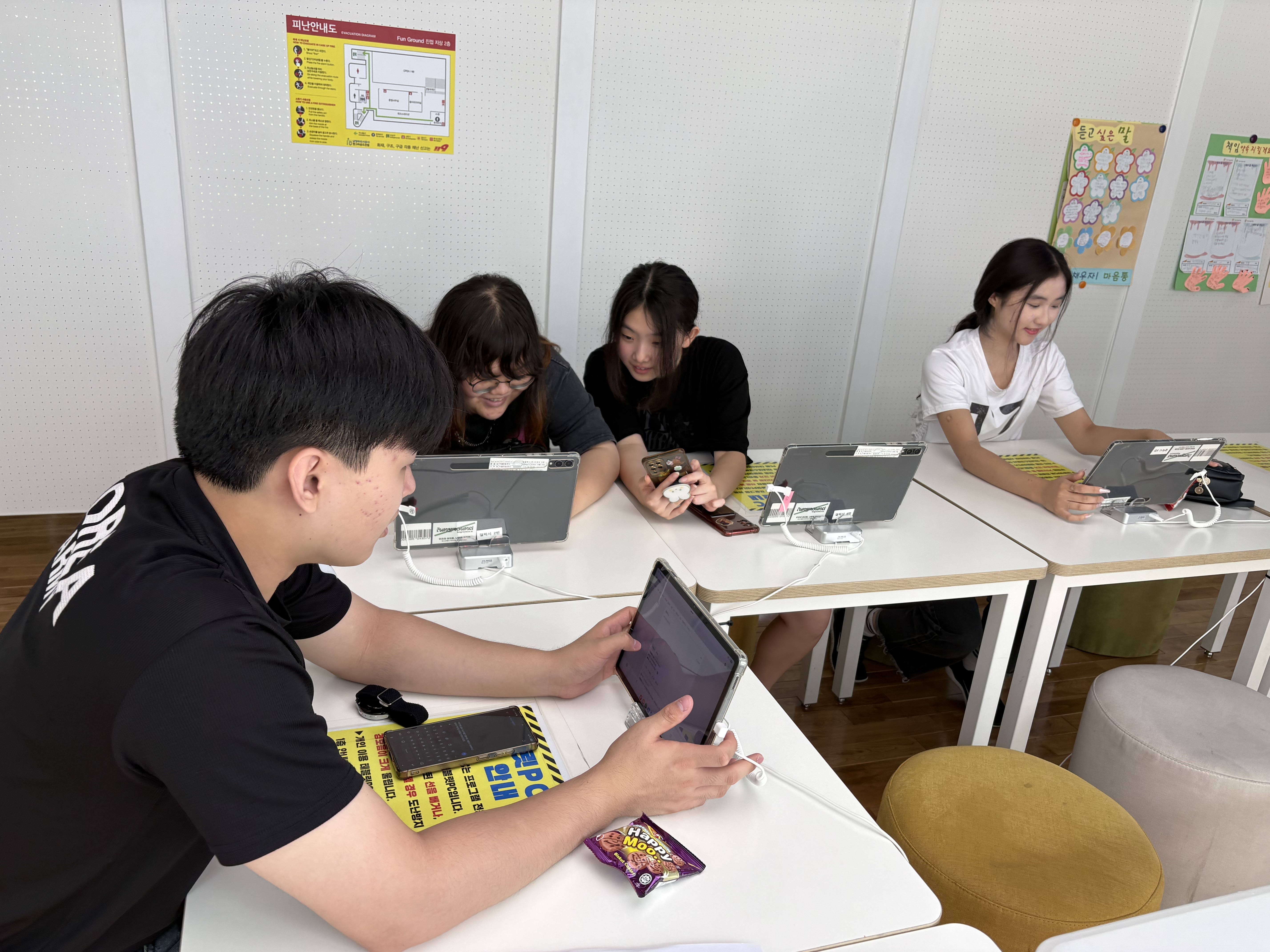 AI 활용 상점 문제해결 제작물 도출